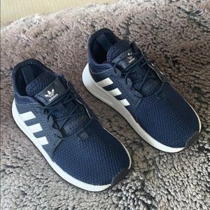 Adidas Sneakers